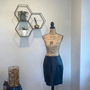 Apostrophe Leather Pencil Skirt
